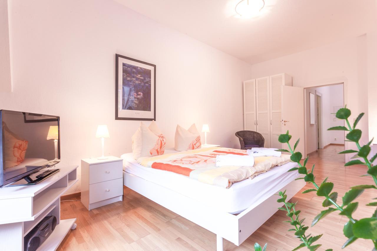 Gaestehaus Villa Rose Durrrohrsdorf ภายนอก รูปภาพ