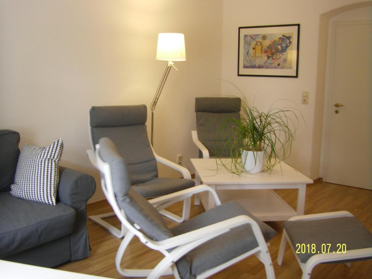Gaestehaus Villa Rose Durrrohrsdorf ภายนอก รูปภาพ