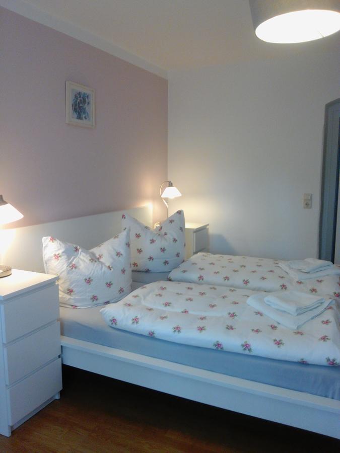 Gaestehaus Villa Rose Durrrohrsdorf ภายนอก รูปภาพ